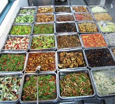 廈門(mén)工廠食堂外包服務(wù)探析 如何選擇優(yōu)質(zhì)食堂承包商